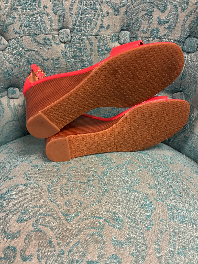 red michael kors Sandal, 9.5