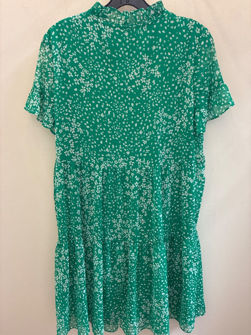 Green+ dkny dress, Large