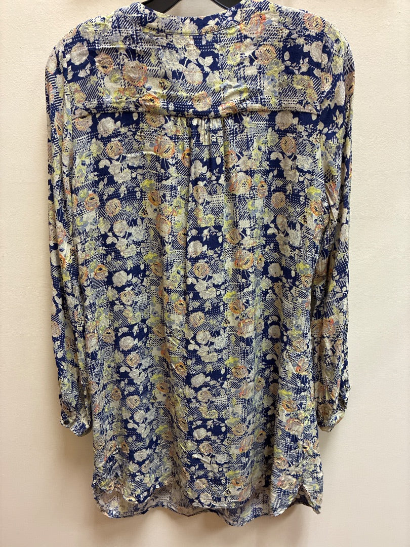 Blue+ skirs are blue dress, Large