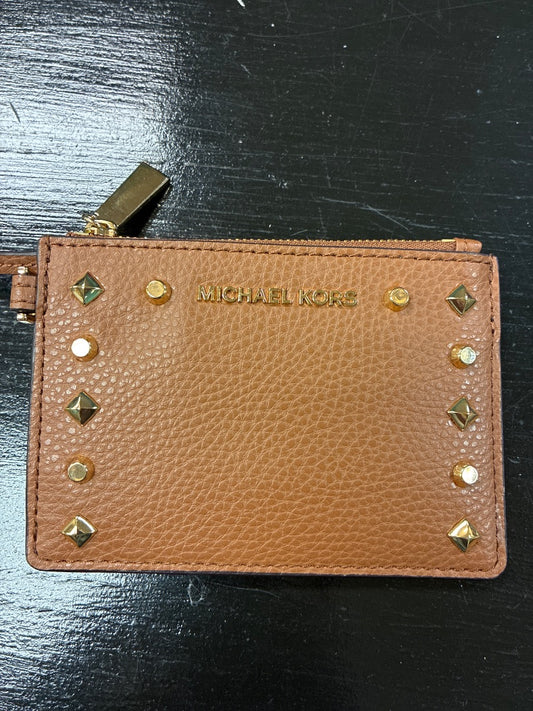 Brown michael kors wallet, XS